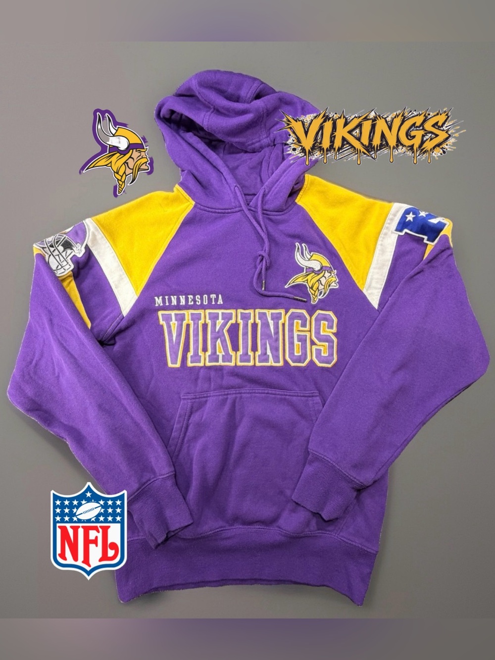 Minnesota Vikings Hoodie Mens XS Purple Yellow NFL Embroidered 19x24